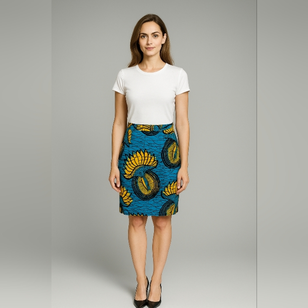 NWOT Blue and Yellow Patterned Women's Pencil Skirt